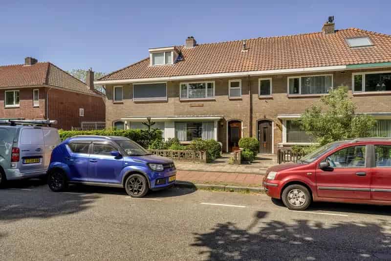 Gezinswoning te koop nabij Leiden 4 slaapkamers