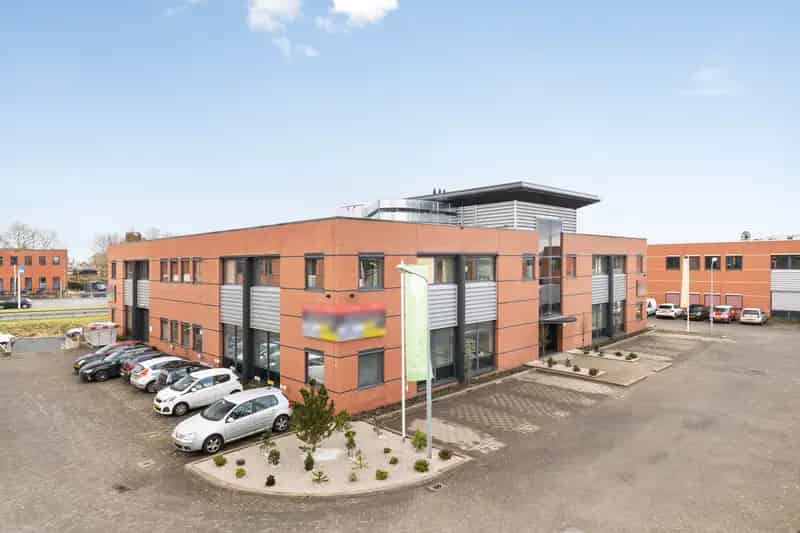 Kantoorruimte te huur Oude Meer 1000m²  magazijn kantoor