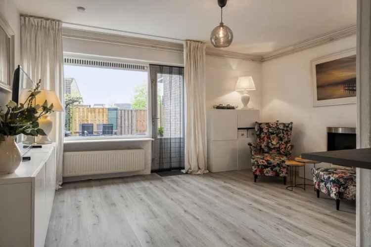 2-kamer benedenwoning De Leyens ruime tuin starters woning