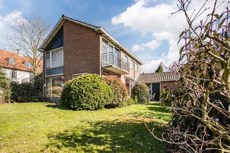 Vrijstaande woning Lichtenvoorde 4 slaapkamers 613m2 perceel