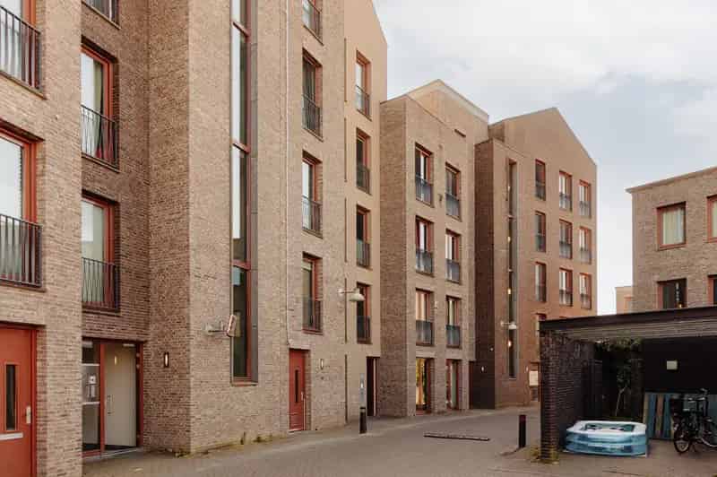 Modern Appartement te koop Weesp 127m2 3 slaapkamers balkon parkeerplaats