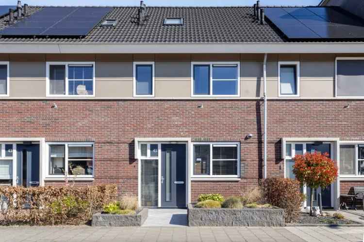 Moderne Tussenwoning Vaassen 4 Slaapkamers Instapklaar