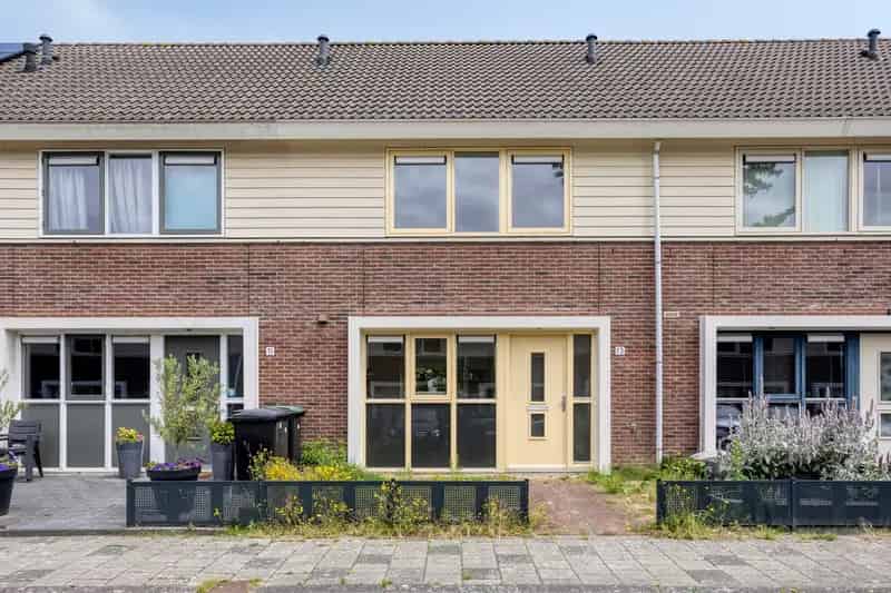 Tussenwoning Literatuurwijk 4 slaapkamers moderne badkamer