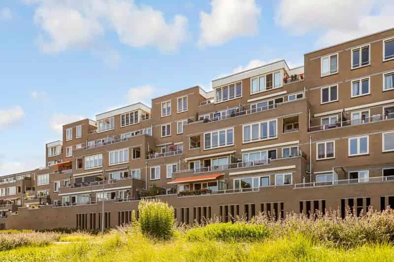 3 Kamer Appartement Almere Weerwater  Fantastisch Uitzicht