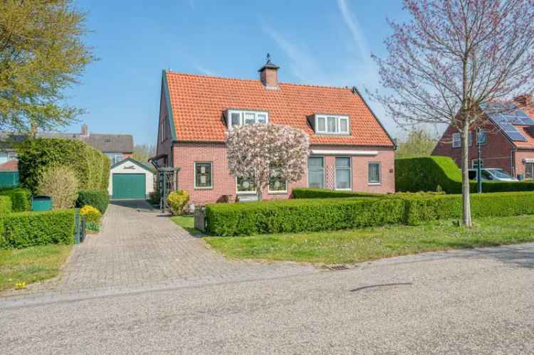 Levensloopbestendige 2-onder-1-kapwoning met 4 slaapkamers en garage