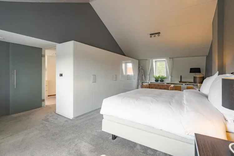 Ruime Tussenwoning Maastricht - Tuin Garages Zonnepanelen