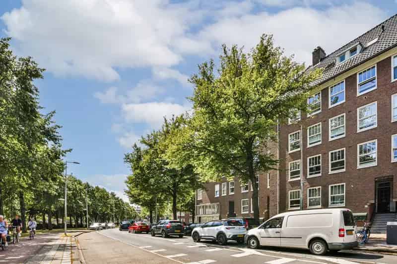 Appartement te koop: Willem de Zwijgerlaan 211-2 1056 JP Amsterdam | Funda