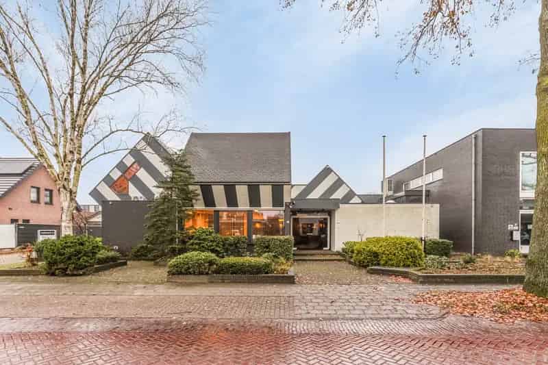 Kantoorruimte te huur Someren: Unieke split-level locatie
