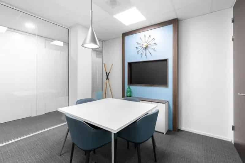 Coworking Ruimte: Moderne Bureaus en Flexibele Werkplekken