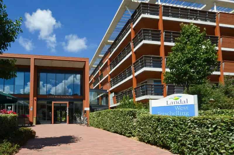 4-Persoons Appartement Landal West Terschelling: Ruime Tuin & Goede Verhuur