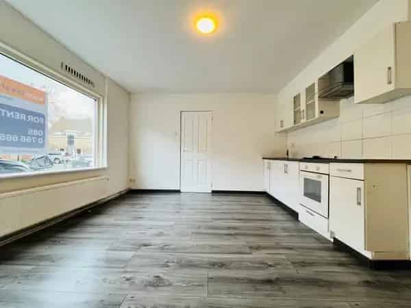 Appartement Vlaardingen: Studenten, 2 kamers, Begane Grond