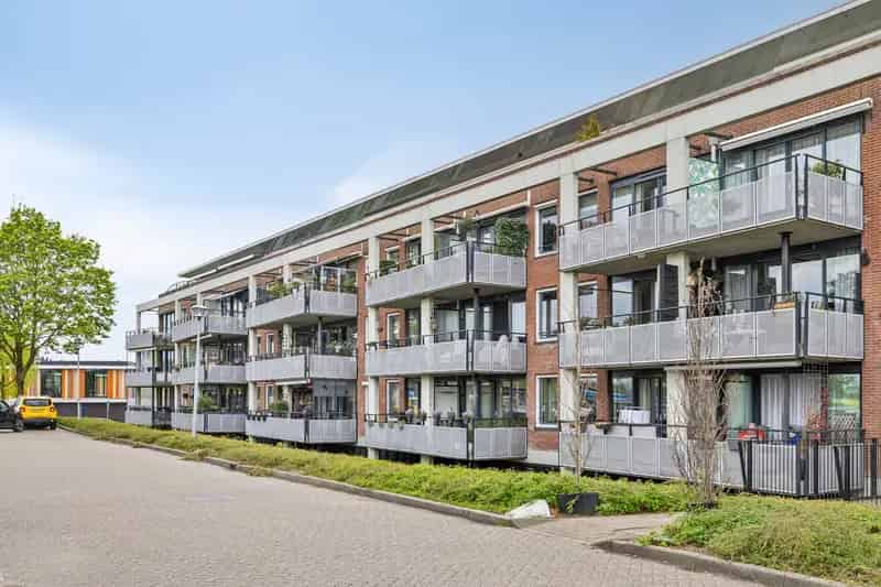Appartement te koop Ede - Instapklaar met balkon en parkeerplek