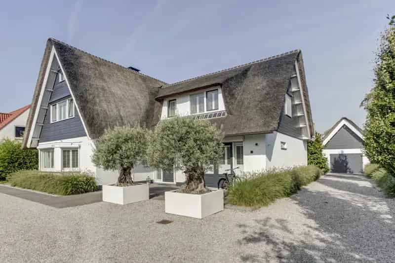 Luxe Villa te Koop Aalsmeer 249m2 4 slaapkamers