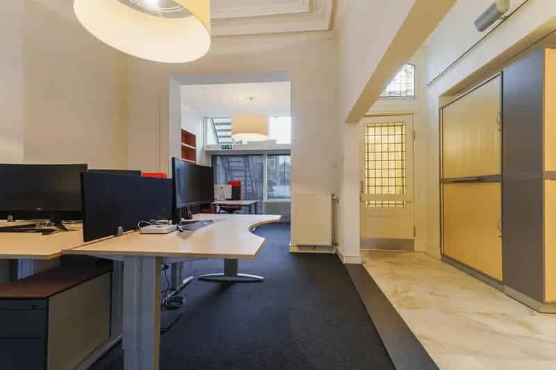 Kantoorvilla te Koop Tilburg Spoorlaan Centraal Station