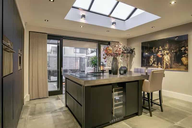 Huis te koop Den Bosch: Luxe woning met 3 slaapkamers en serre