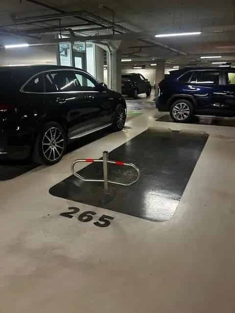Parkeerplaats te koop Voorburg Park070