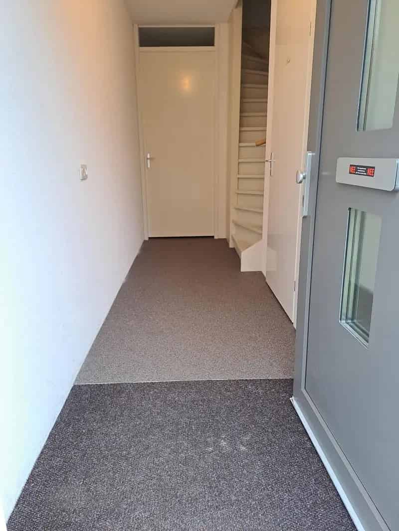 Huis te koop Schiedam 6-kamer woning 5 slaapkamers Instapklaar