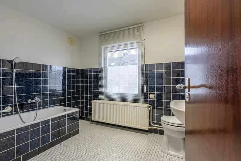 Half Vrijstaande Woning 4 Slaapkamers Kerkrade