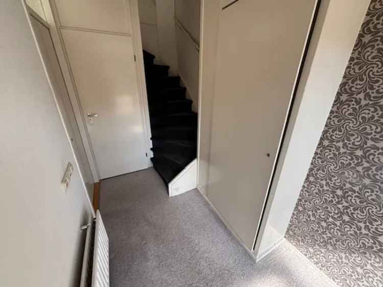 Twee Onder Een Kapwoning Nijverdal 4 Slaapkamers Garage Tuin