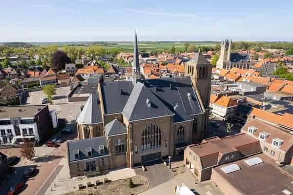 Luxe appartement Sluis 3 slaapkamers Kerkgebouw