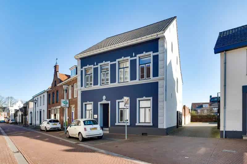Kantoorruimte te huur Echt 419m2 14 parkeerplaatsen