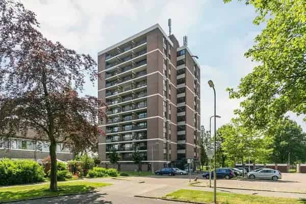 Appartement Roosendaal: Modern 2-kamer appartement met balkon