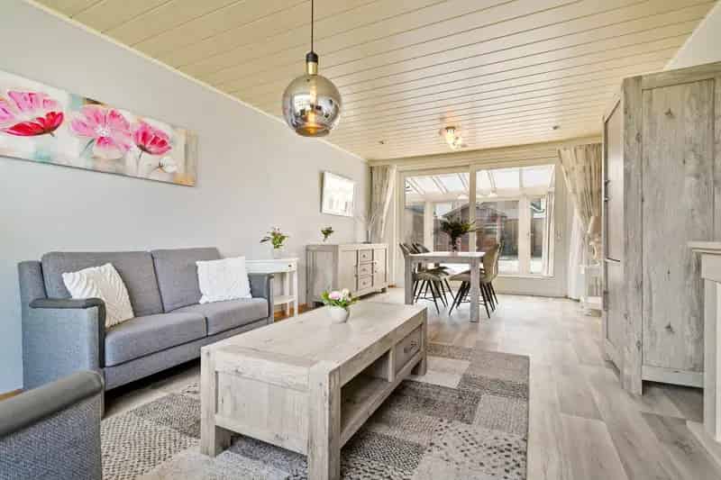 Huis te koop Rosmalen: Ruime woning nabij centrum