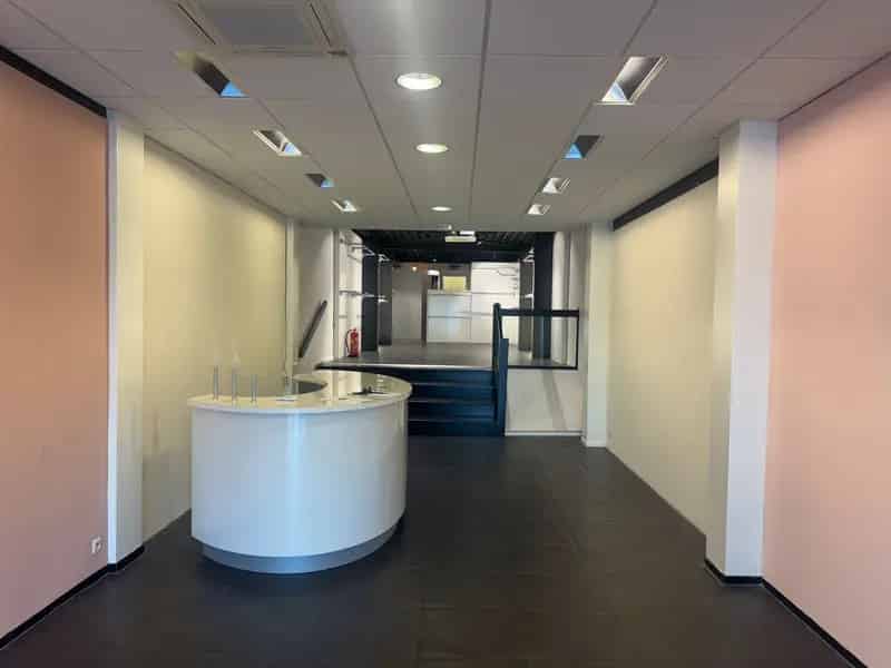 Winkel te Huur Soest Van Weedestraat 105m²