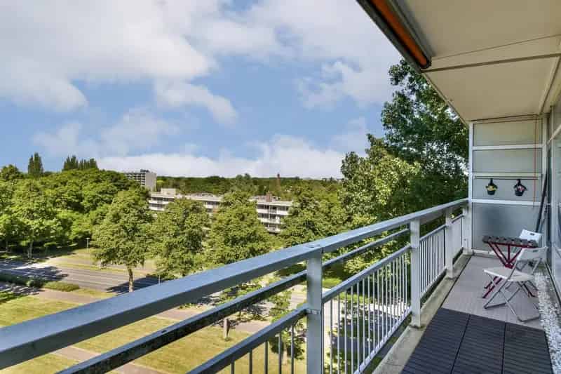 3-kamer appartement Amstelveen: Balkon, Vrij Uitzicht, Nabij Stadshart
