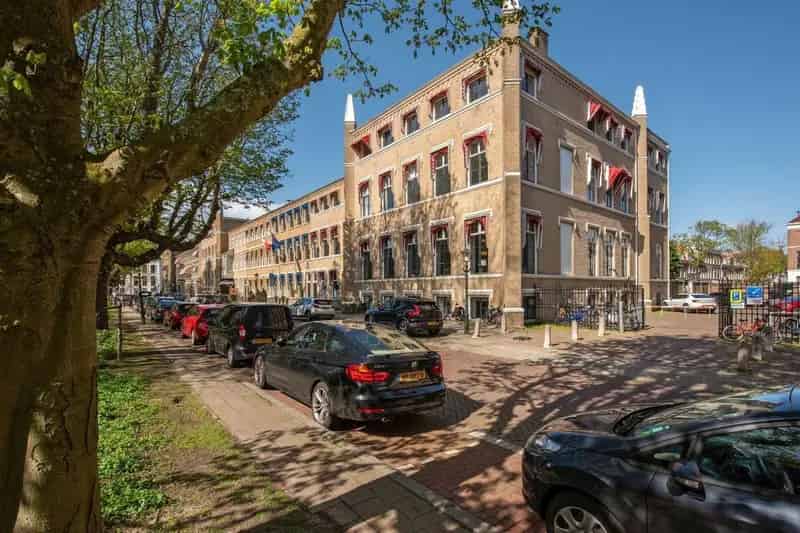 Kantoorruimte te huur Den Haag Willemspark 11m2