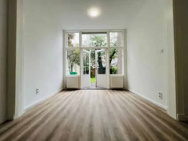 Luxe 4-Kamer Appartement Statenkwartier