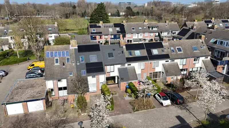 5 Kamer Eengezinswoning Hoge Mors Ruime Tuin Nieuwe Dak