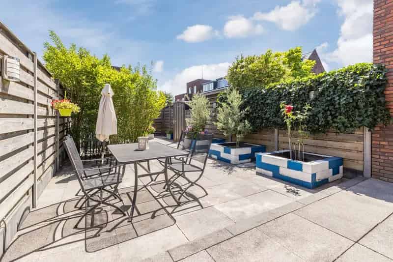 Huis te Koop Hooglanderveen: 3 Slaapkamers Moderne Keuken Tuin