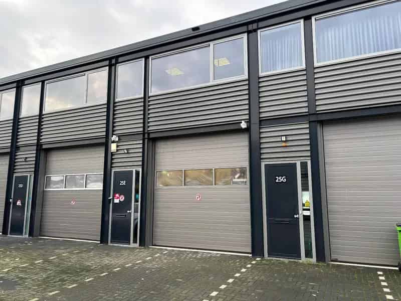 Bedrijfshal te Huur Utrecht 129m²