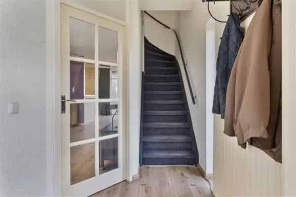 Ruime Hoekwoning Sparrenburg: 3 slaapkamers, tuin & garage