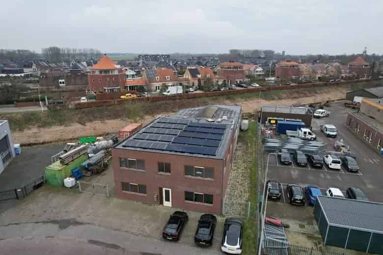 216 m2 kantoorruimte te huur in Steenbergen