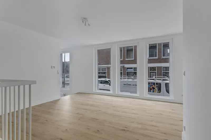Gerenoveerd 4-kamer appartement Overschie 99m2