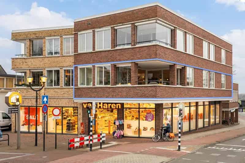 Luxe Appartement Soest 155m2 2 Badkamers 2 Parkeren