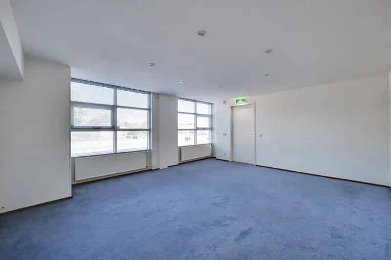 Kantoorruimte te huur Duiven A12 160m2