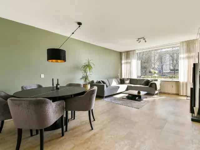 Drie kamer appartement te koop Amstelveen