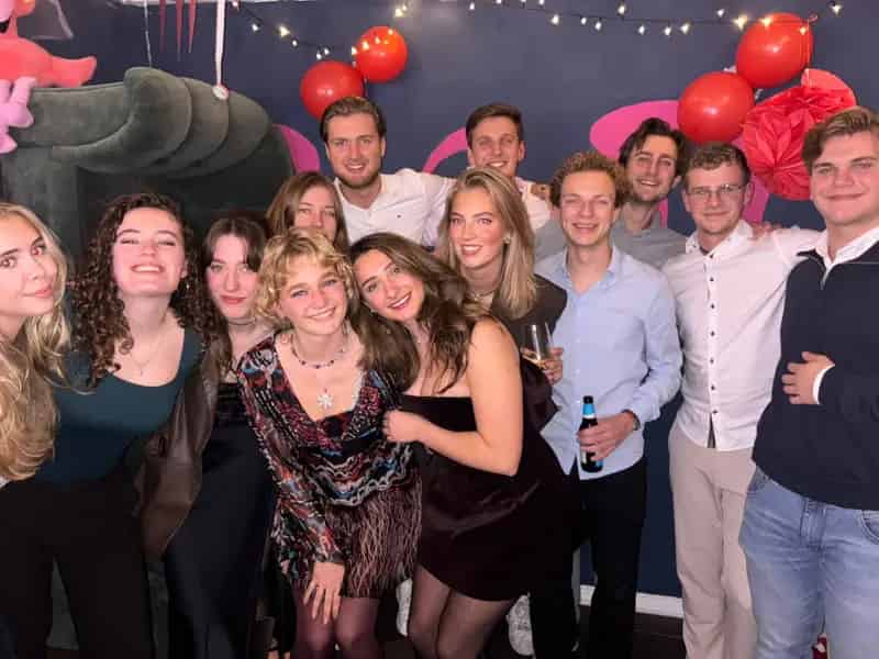 Studentenkamer Enschede: Gezellig Huis met Zwembad