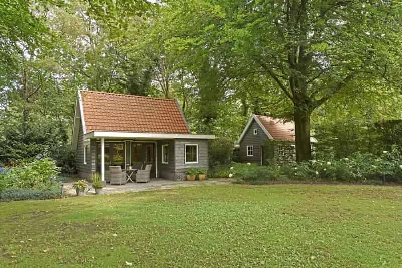 Luxe Villa te Putten 6 slaapkamers Bosrijke omgeving