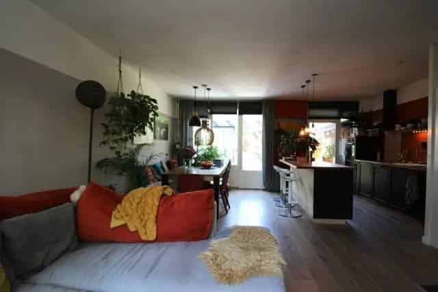 Groningen 5 Kamer Een gezinswoning 120m2 te huur