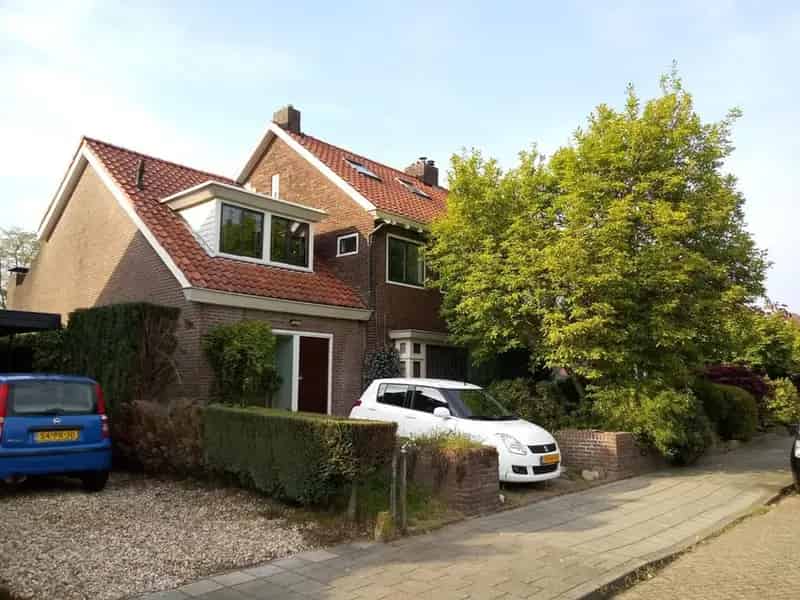 Gemeubileerd appartement 1 slaapkamer Nabij Centrum Universiteit