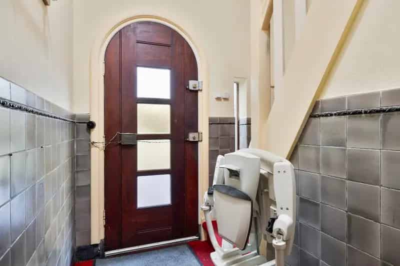 Huis te koop Nijmegen: Ruim winkel woonhuis nabij station
