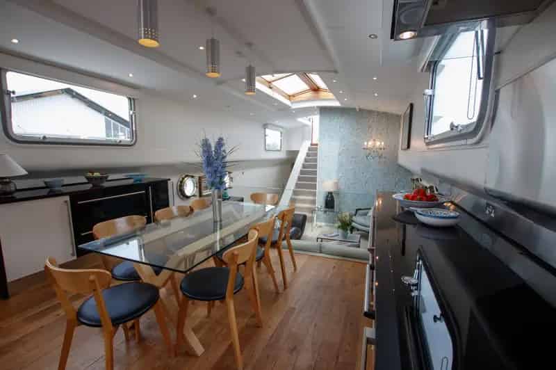 Luxueus Woonschip te Koop in Marinapark Houthaven Zaandam