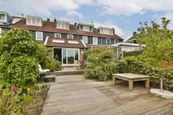 Huis te Huur Broek in Waterland 4 Slaapkamers Nieuwe Keuken