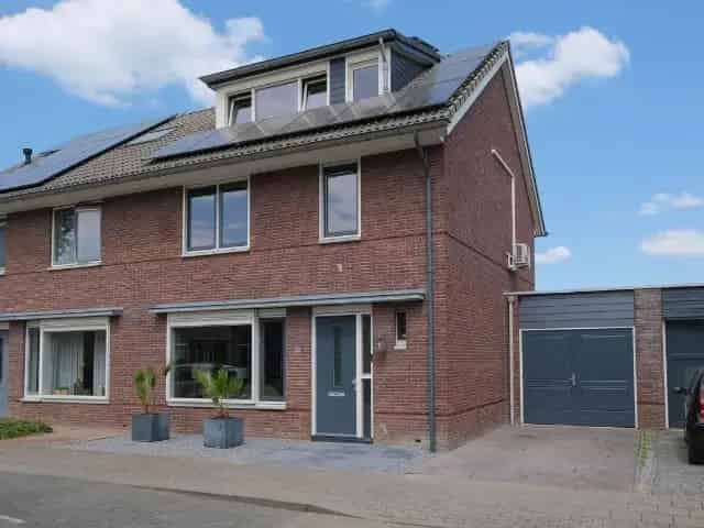 Twee Onder Een Kapwoning 4 Slaapkamers Enschede