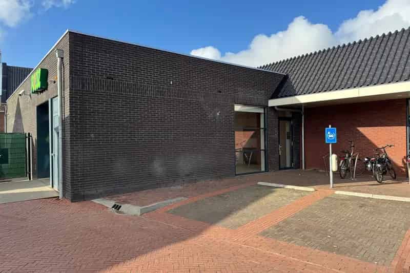 Winkel te huur Buitenpost: 14m² naast Poiesz