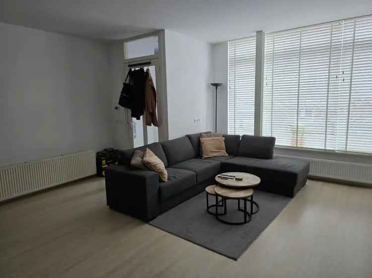 Gerenoveerd appartement Baarn 77m2 Zonnepanelen